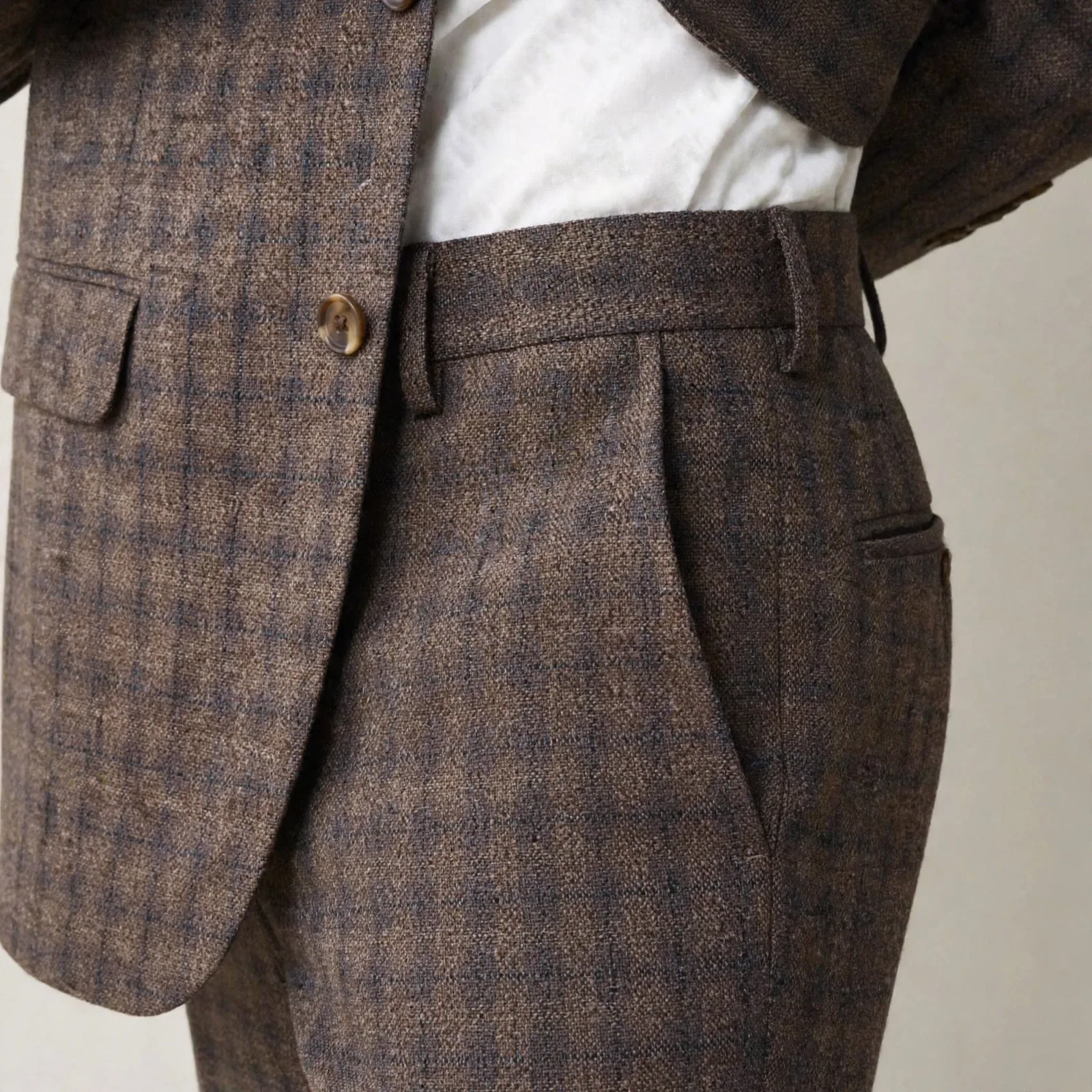 Brown Heritage Check Tweed 2-Piece Suit 2
